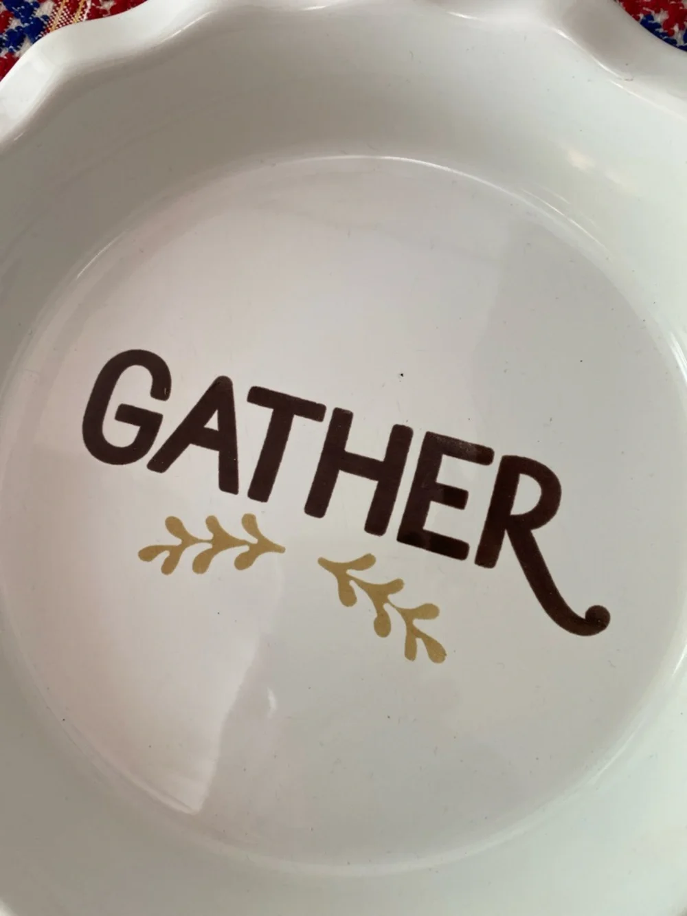 THRESHOLD Gather Pie Plate
